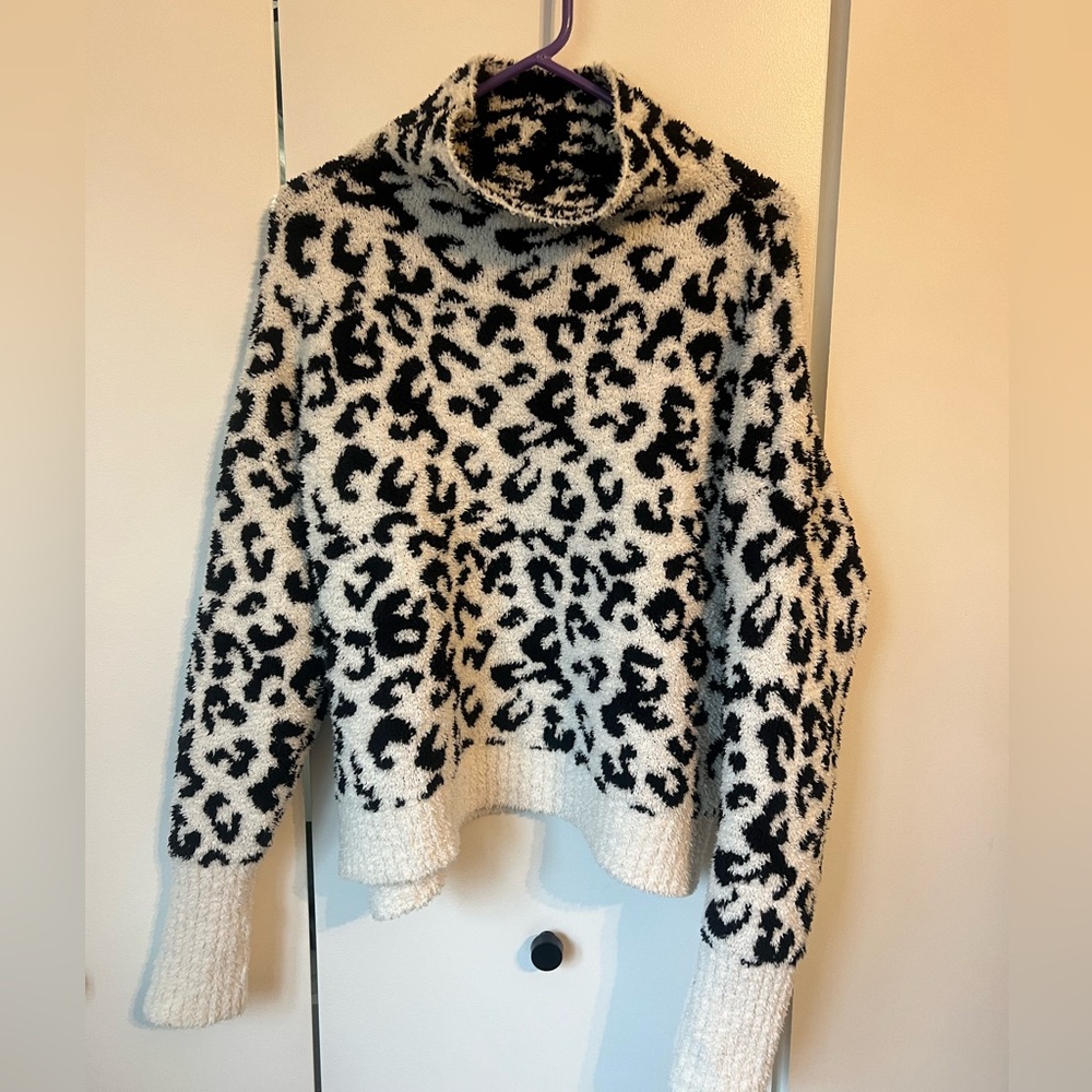 Ugg cozy sweater
